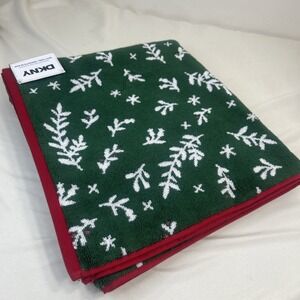 DKNY Christmas Large Bath Towel Green White Red Holly Reversible Holiday 30x54